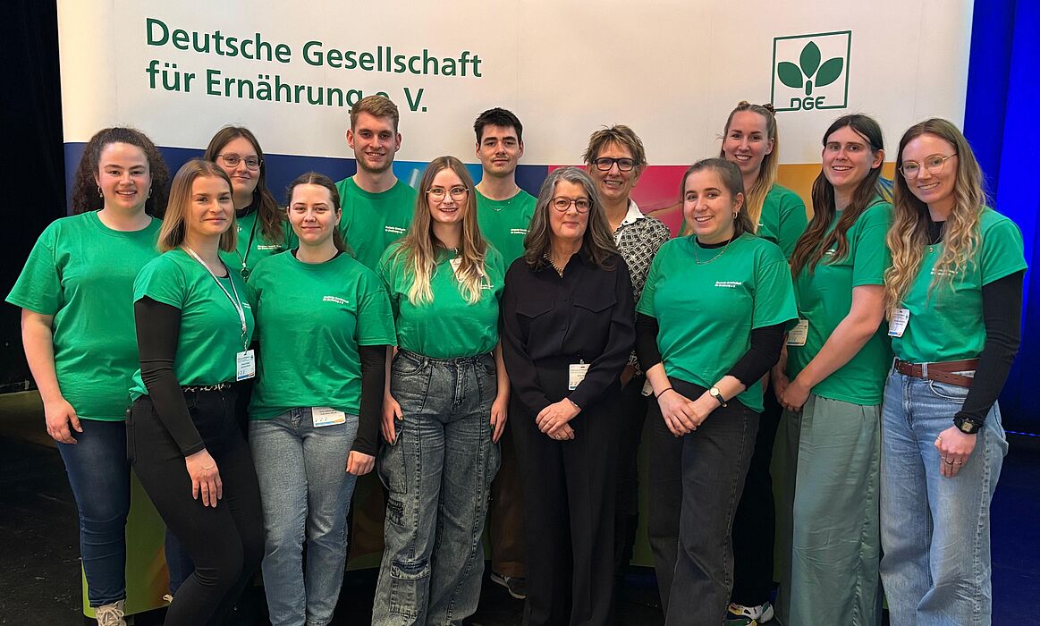 Fachschaft EKG mit Frau Prof. Dr. Anette Buyken und Prof. Dr. Britta Renner